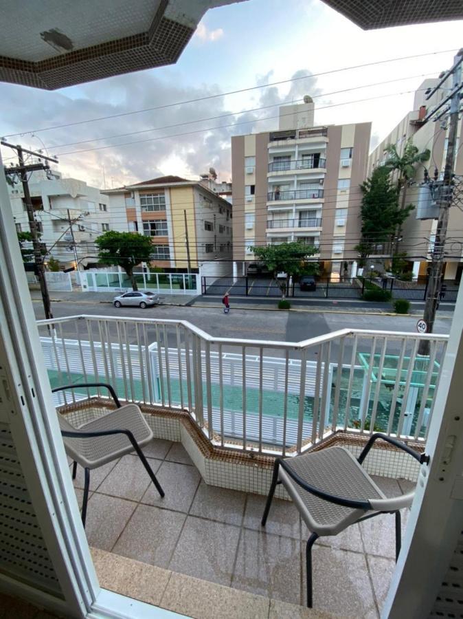 Apartamento Com Estacionamento, Wi-Fi, Ar Condicionado A 300 Metros Da Praia Da Enseada No Guaruja. Eksteriør billede