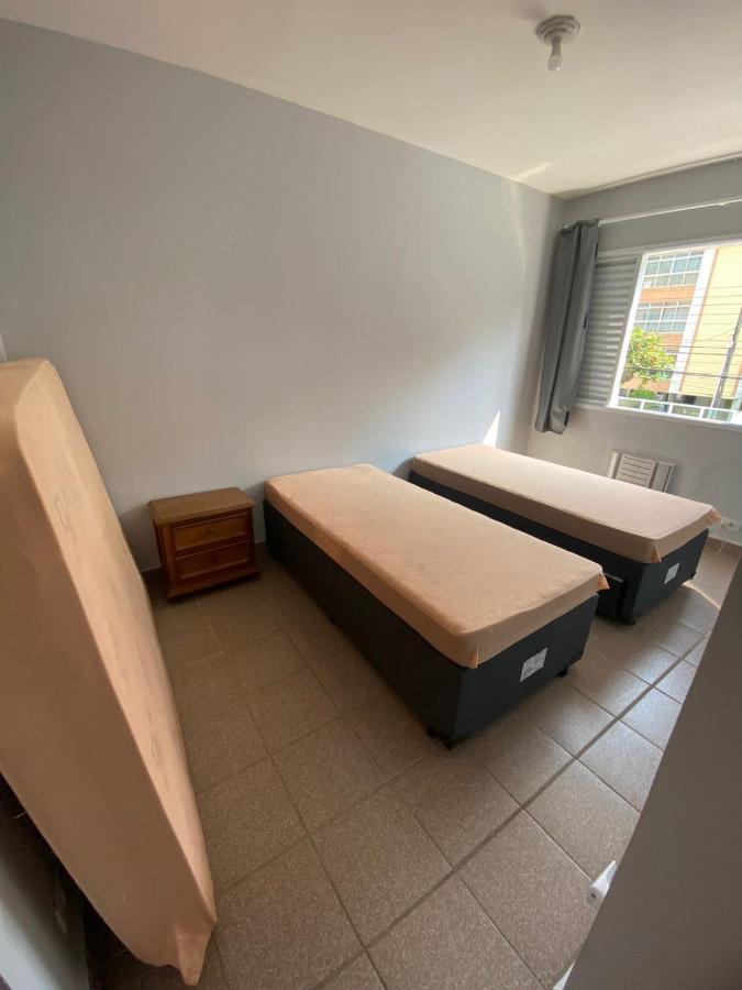 Apartamento Com Estacionamento, Wi-Fi, Ar Condicionado A 300 Metros Da Praia Da Enseada No Guaruja. Eksteriør billede