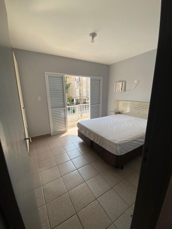 Apartamento Com Estacionamento, Wi-Fi, Ar Condicionado A 300 Metros Da Praia Da Enseada No Guaruja. Eksteriør billede