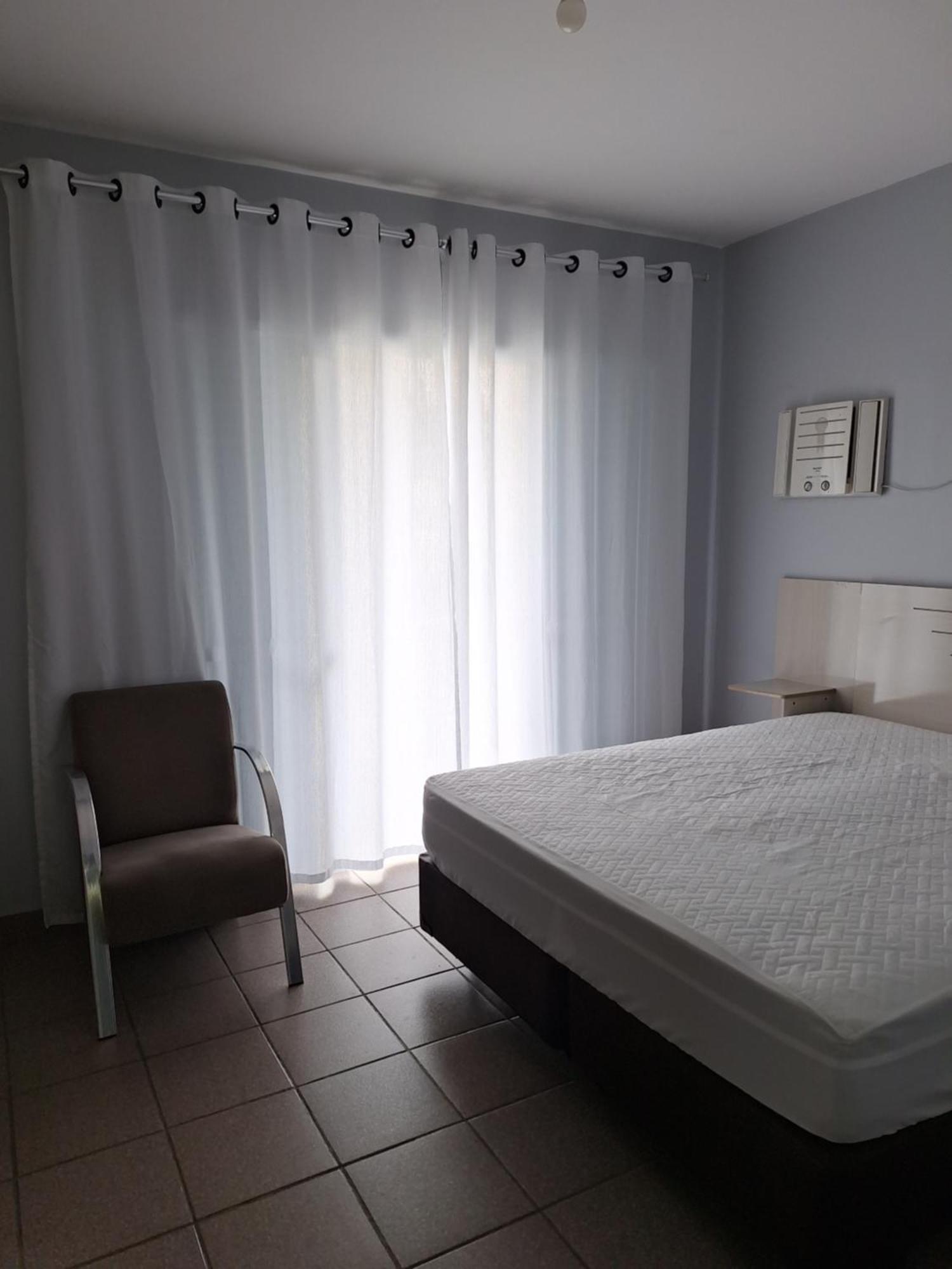 Apartamento Com Estacionamento, Wi-Fi, Ar Condicionado A 300 Metros Da Praia Da Enseada No Guaruja. Værelse billede