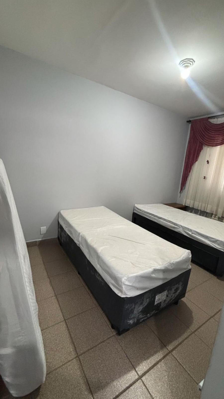 Apartamento Com Estacionamento, Wi-Fi, Ar Condicionado A 300 Metros Da Praia Da Enseada No Guaruja. Eksteriør billede